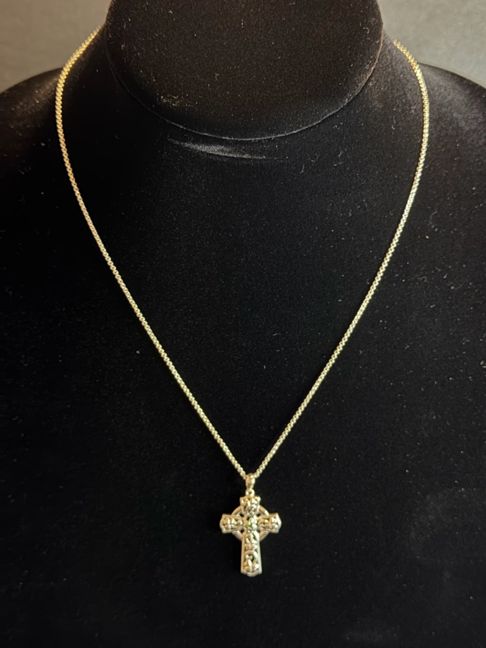 925 Italy Silver Celtic Cross Necklace with Green Stone Accent - Picture 2 of 5